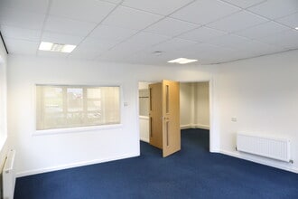 12-4 Suites 12, 14 & 15 Pickers Gill Court, Crown Road Ct, Sunderland for lease Interior Photo- Image 2 of 10