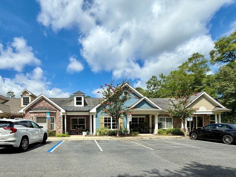 1618 Mahan Center Blvd, Tallahassee, FL for sale - Building Photo - Image 2 of 11
