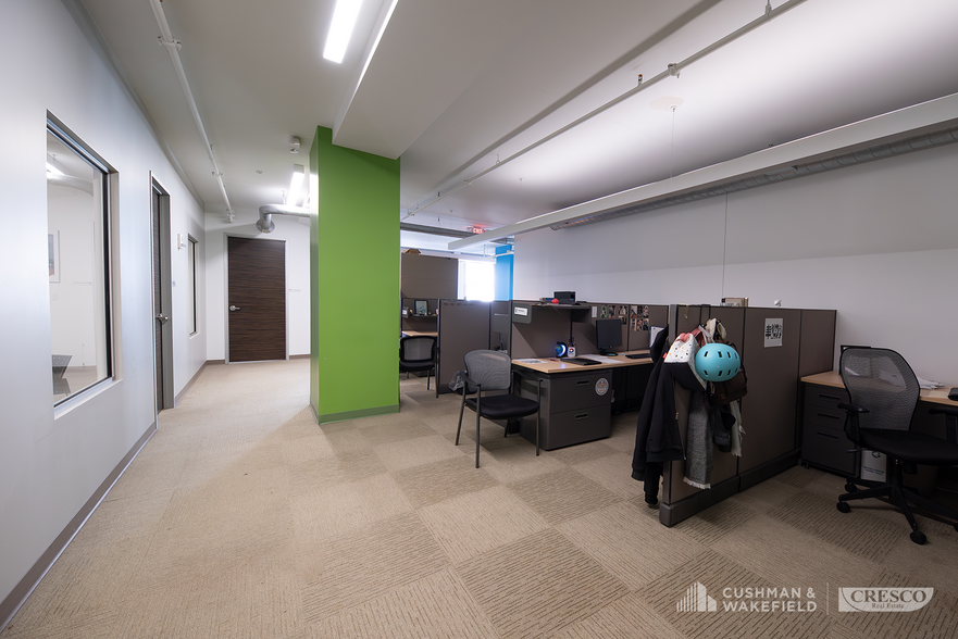 1010 Euclid Ave, Cleveland, OH for lease - Interior Photo - Image 3 of 15