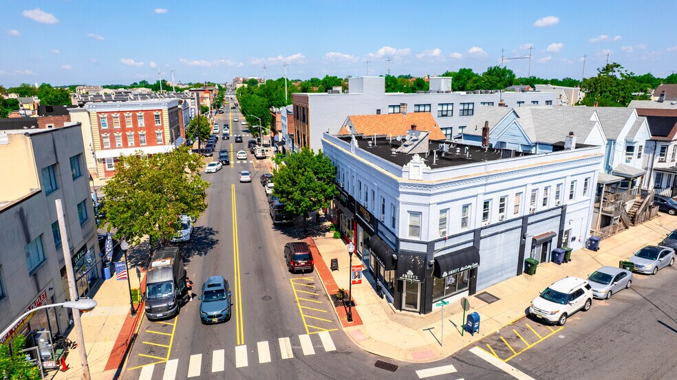 218 New Brunswick Ave, Perth Amboy, NJ à vendre - Photo du bâtiment - Image 3 de 14