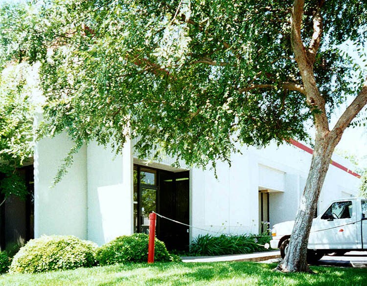 4781 Pell Dr, Sacramento, CA for lease - Building Photo - Image 3 of 6