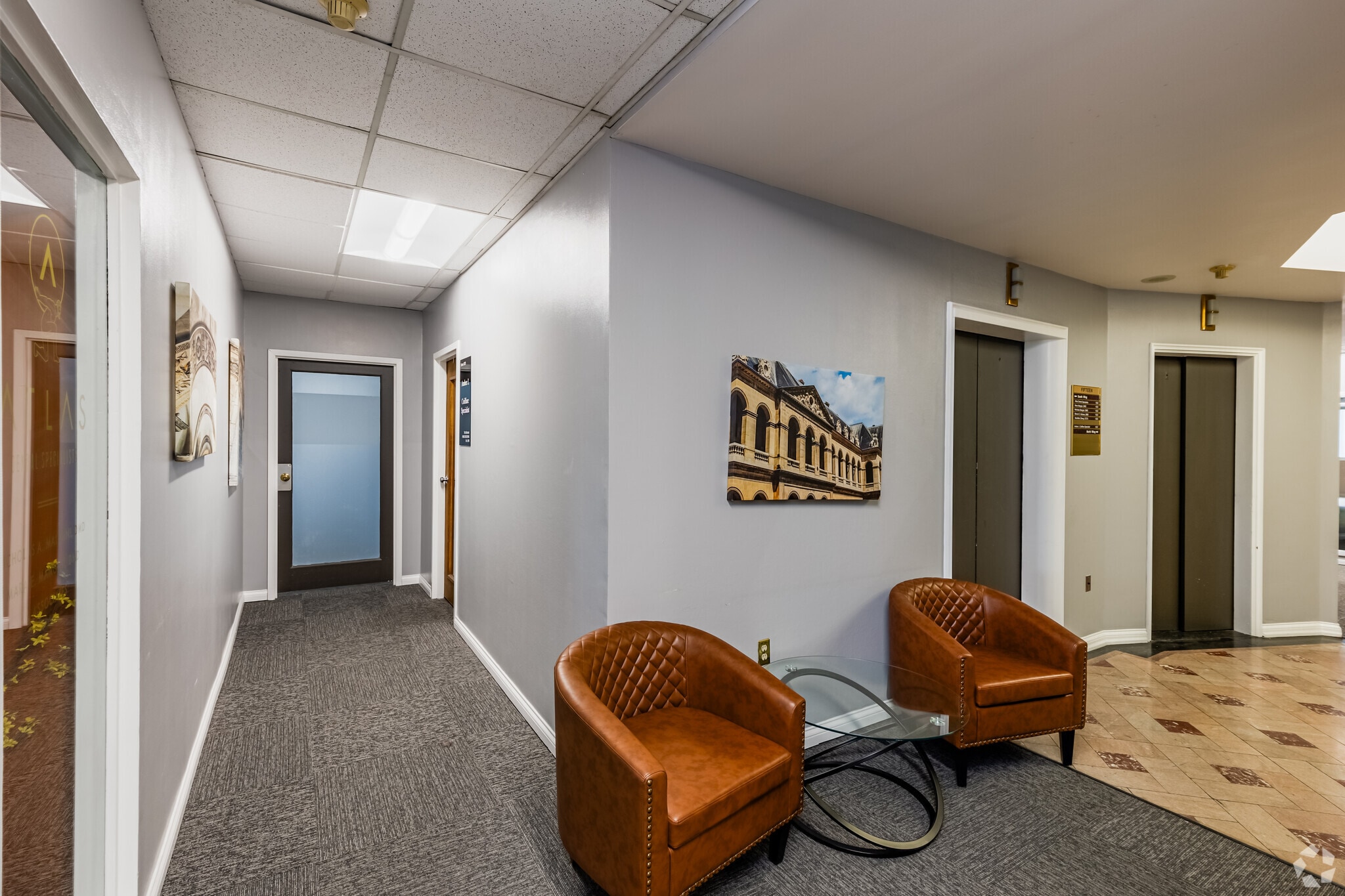 351-355 5th Ave, Pittsburgh, PA for lease Interior Photo- Image 1 of 2