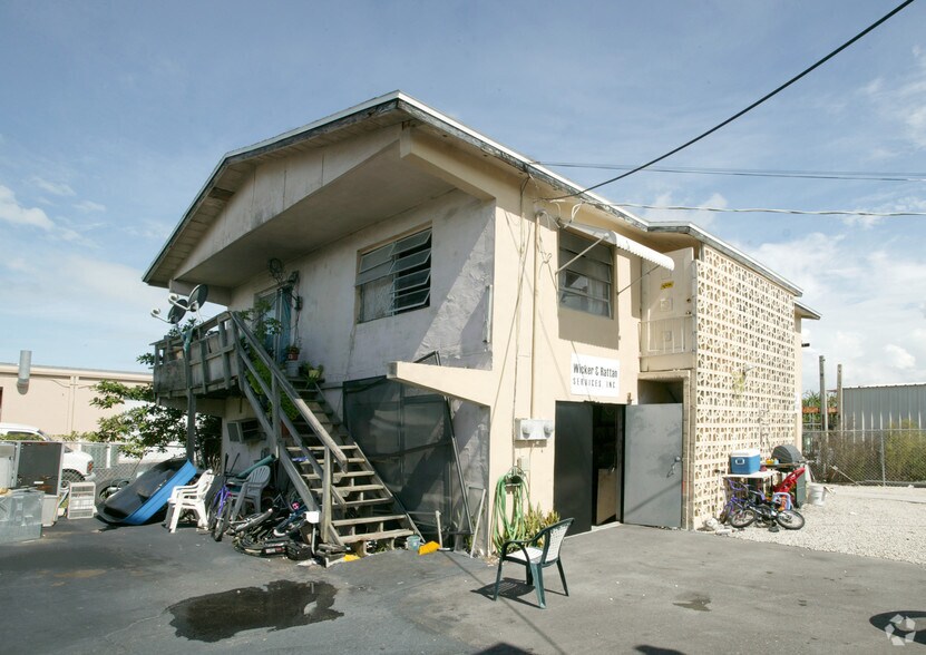 5307 Shirley St, Naples, FL à vendre - Photo du bâtiment - Image 3 de 4