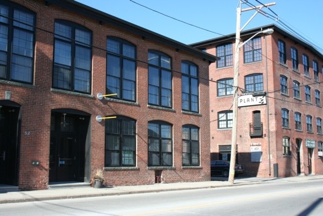 52 Valley St, Providence, RI for lease - Building Photo - Image 3 of 7
