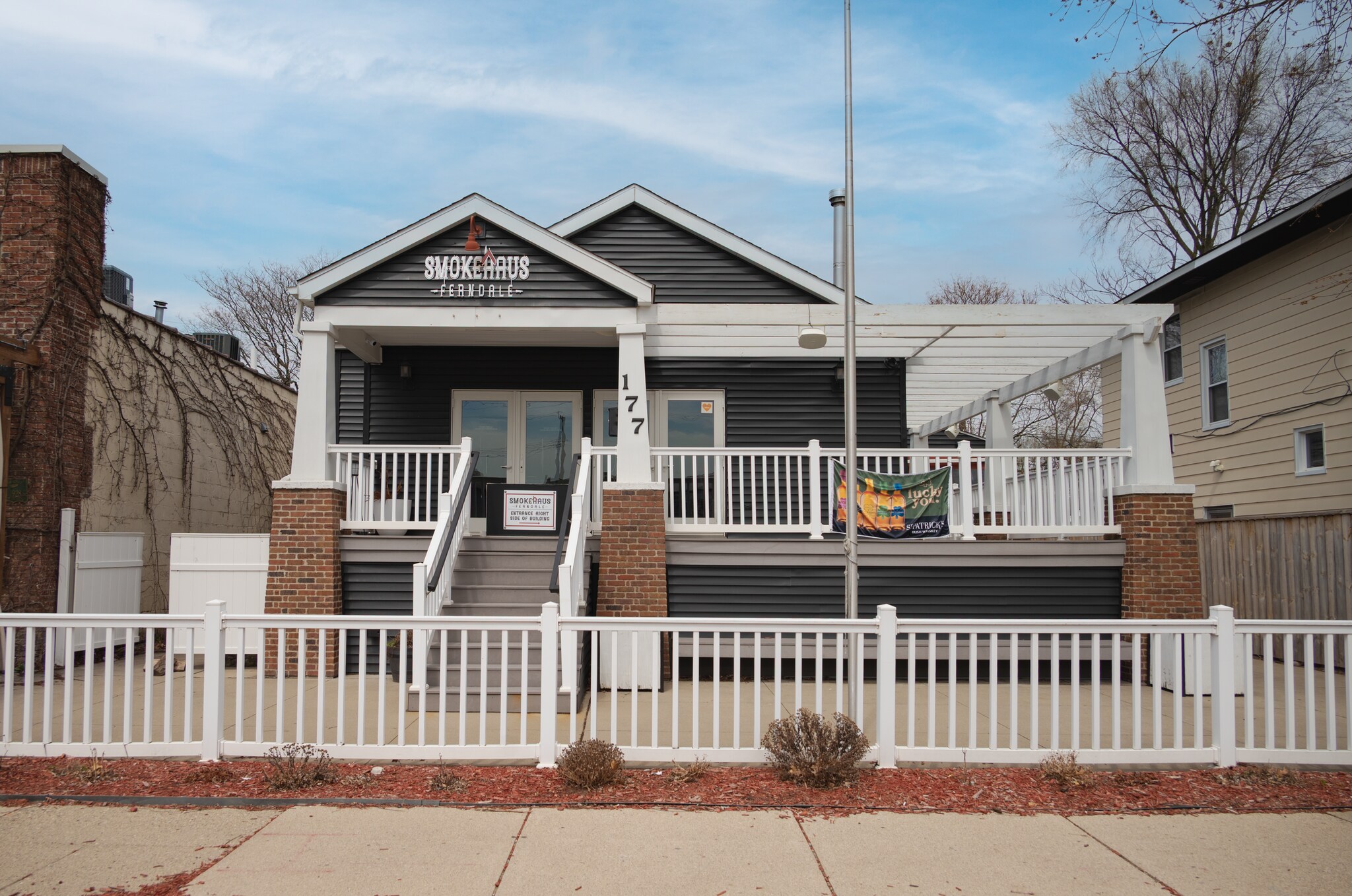 177 Vester Ave, Ferndale, MI à louer Photo principale- Image 1 de 7