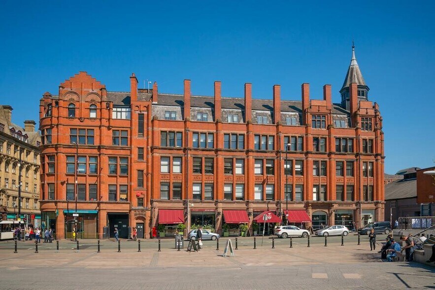 211-217 Deansgate, Manchester à louer - Photo du bâtiment - Image 2 de 24
