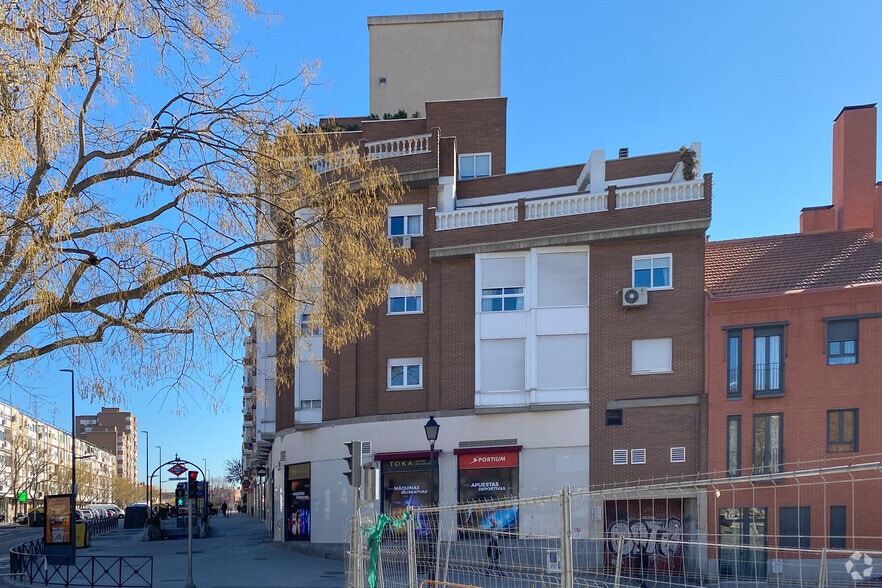 Calle San Cipriano, 44, Madrid, Madrid à vendre - Photo du bâtiment - Image 3 de 3