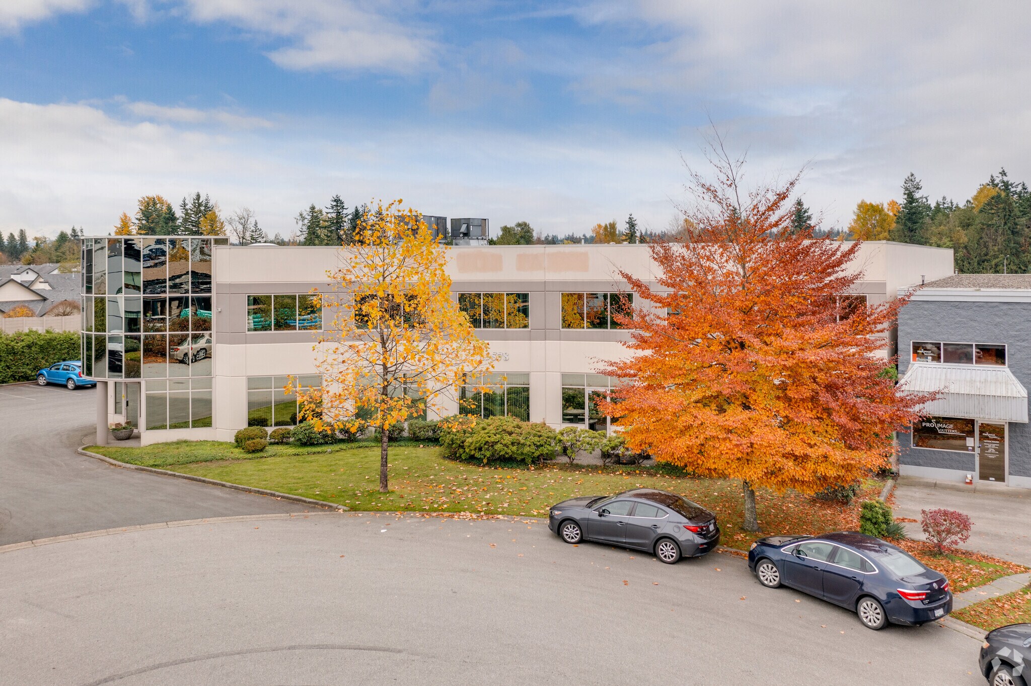 19578 55A Ave, Surrey, BC for sale Primary Photo- Image 1 of 1