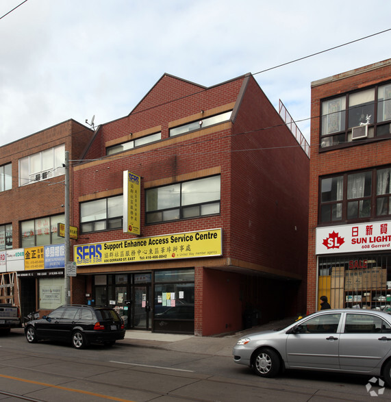 606 Gerrard St E, Toronto, ON à vendre - Photo du bâtiment - Image 1 de 1