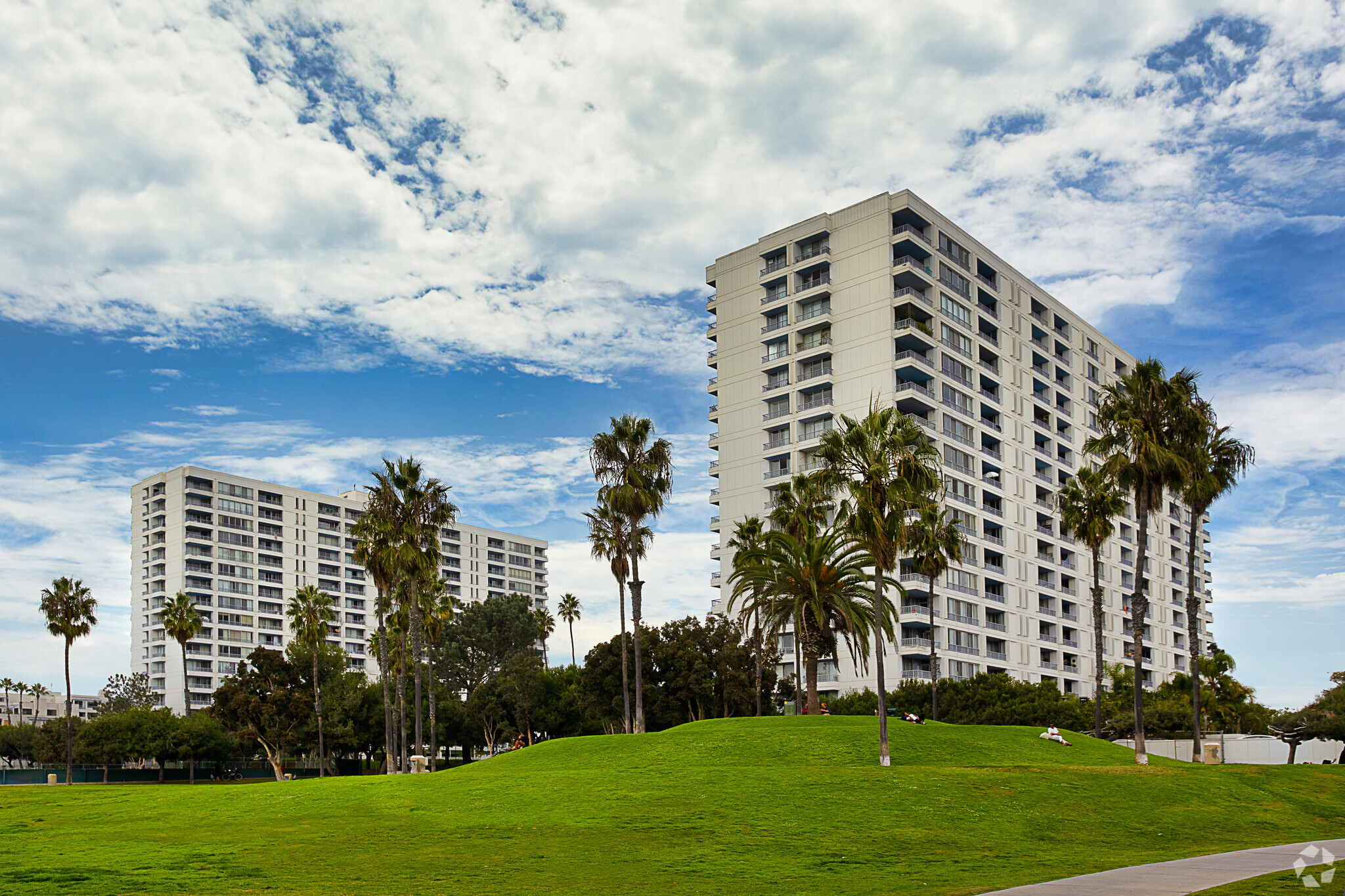 2700-2800 Neilson Way, Santa Monica, CA à vendre Photo principale- Image 1 de 1