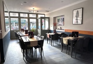 100 High Rd, Londres à louer Photo intérieure- Image 2 de 8