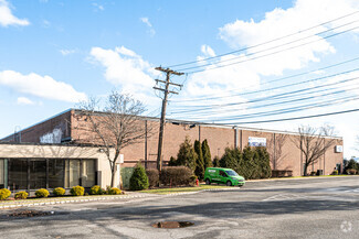 More details for 565 Broadhollow Rd, Farmingdale, NY - Office for Lease