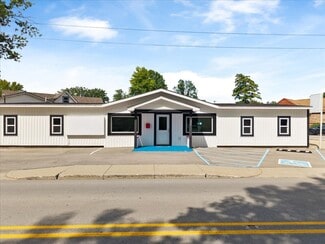 Plus de détails pour 226 E Pendleton Ave, Lapel, IN - Commerce de détail à vendre