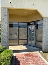 27715 Jefferson Ave, Temecula, CA for lease Interior Photo- Image 1 of 3