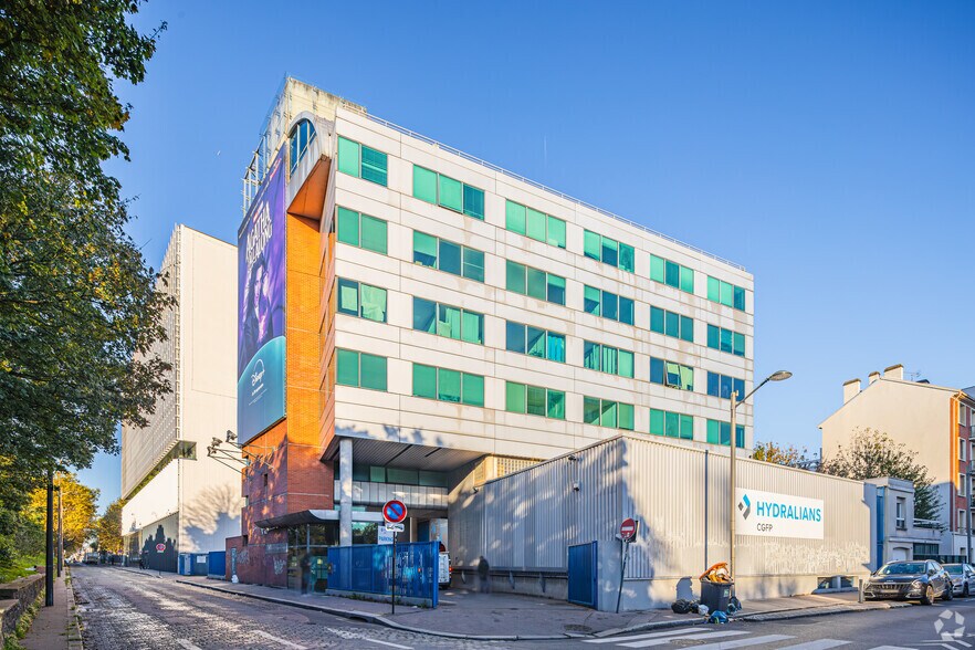 40 Rue Du Professeur Gosset, Saint-Ouen for lease - Primary Photo - Image 1 of 7