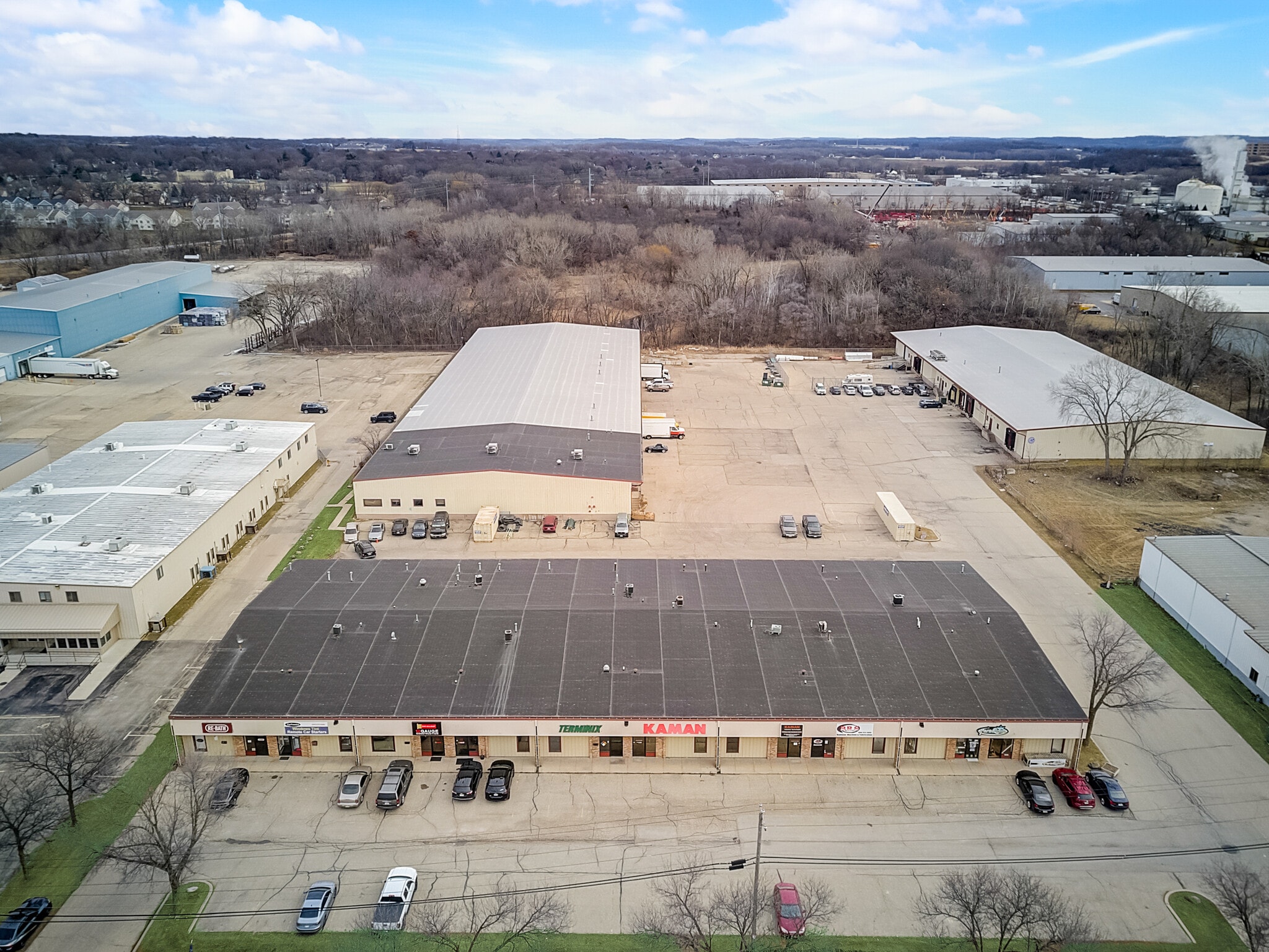 2009-2027 S Stoughton Rd, Madison, WI à louer Photo principale- Image 1 de 5