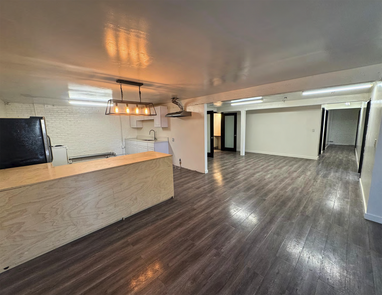 1516 E 1st St, Los Angeles, CA for lease - Interior Photo - Image 1 of 9