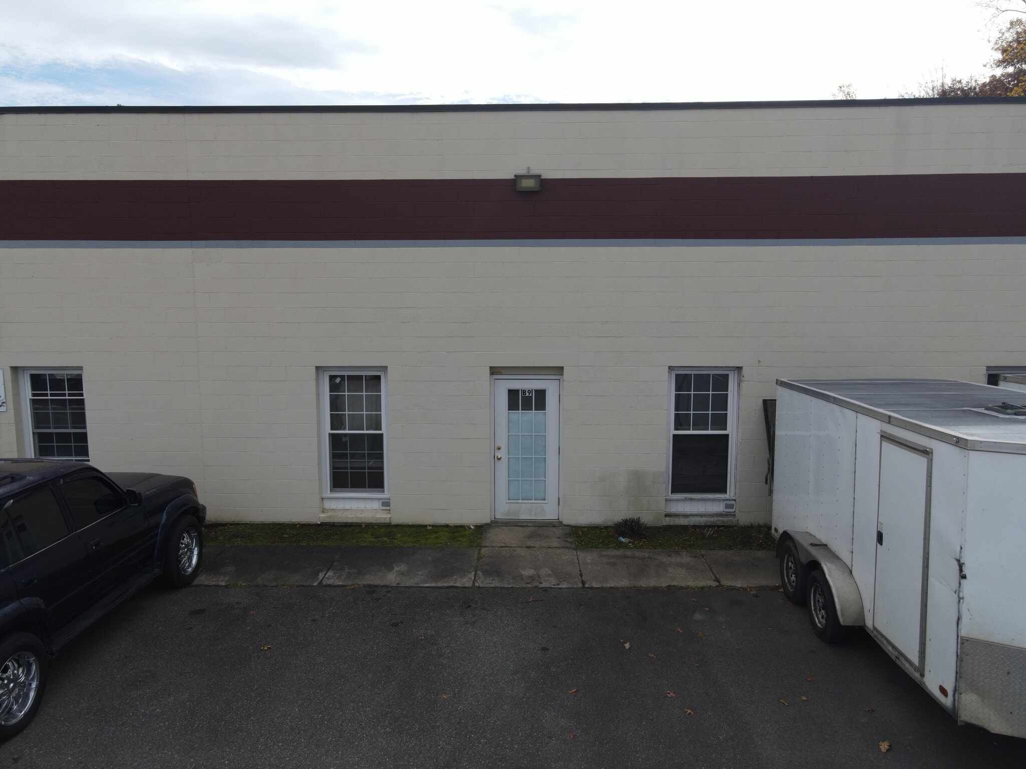 4006 Leonard Dr, Fredericksburg, VA for lease Building Photo- Image 1 of 9
