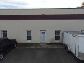 4006 Leonard Dr, Fredericksburg, VA for lease Building Photo- Image 1 of 9
