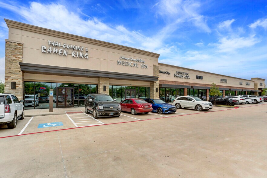 9555 Spring Green Blvd, Katy, TX à louer - Photo du bâtiment - Image 2 de 14