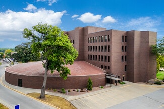 More details for 3440 Grand Ave, Des Moines, IA - Office for Lease