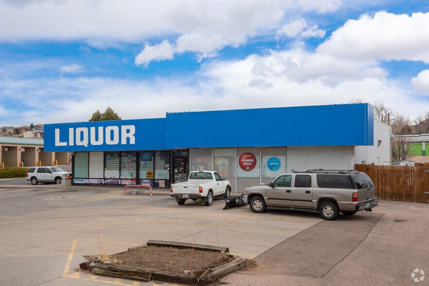 5109 Austin Bluffs Pky, Colorado Springs, CO for sale - Building Photo - Image 2 of 6