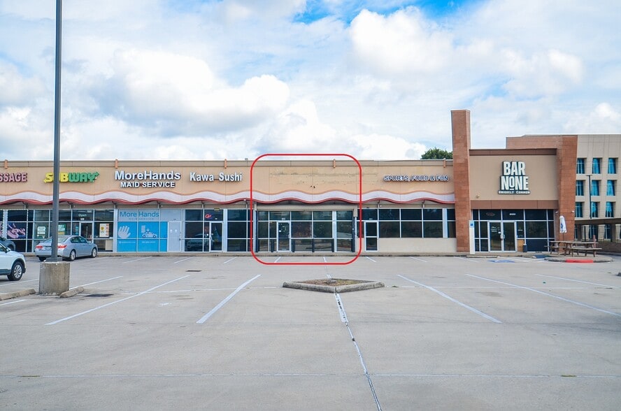 8050 N Sam Houston Pky W, Houston, TX for lease - Building Photo - Image 3 of 29