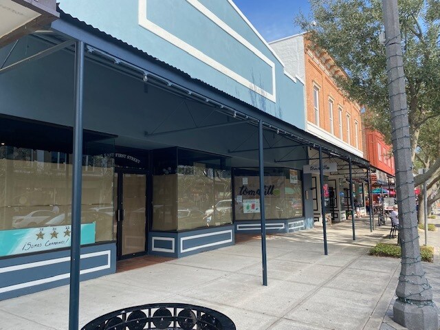 106 E 1st St, Sanford, FL à louer - Photo du bâtiment - Image 2 de 5
