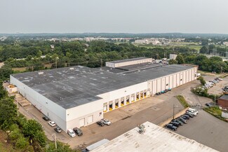 Plus de détails pour 58 R Pulaski St, Peabody, MA - Industriel à louer