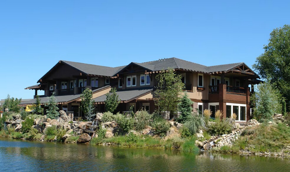 291 E Shore Dr, Eagle, ID à louer - Photo du bâtiment - Image 1 de 14