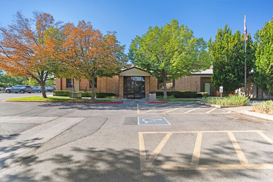 1776 S West Temple, Salt Lake City, UT à louer - Photo du bâtiment - Image 2 de 6