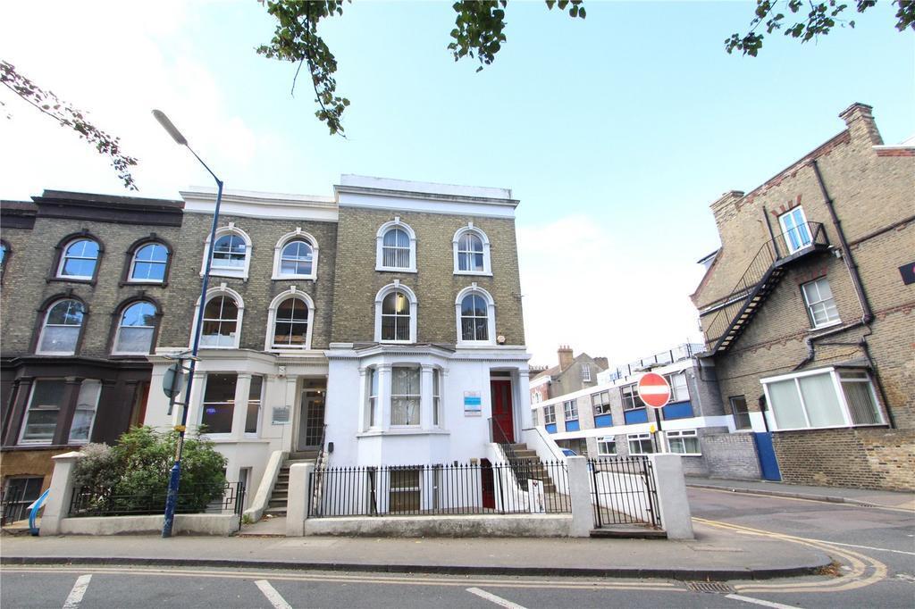 8 Wrotham Rd, Gravesend for sale Building Photo- Image 1 of 1