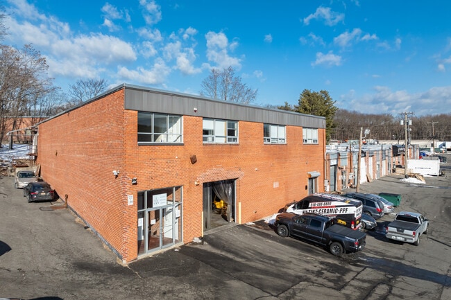 More details for 101 DuPont St, Plainview, NY - Industrial for Lease