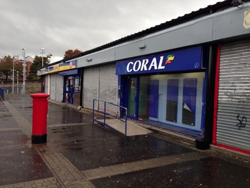 1-5 Ladyton Shopping Centre, Alexandria for lease - Primary Photo - Image 1 of 1