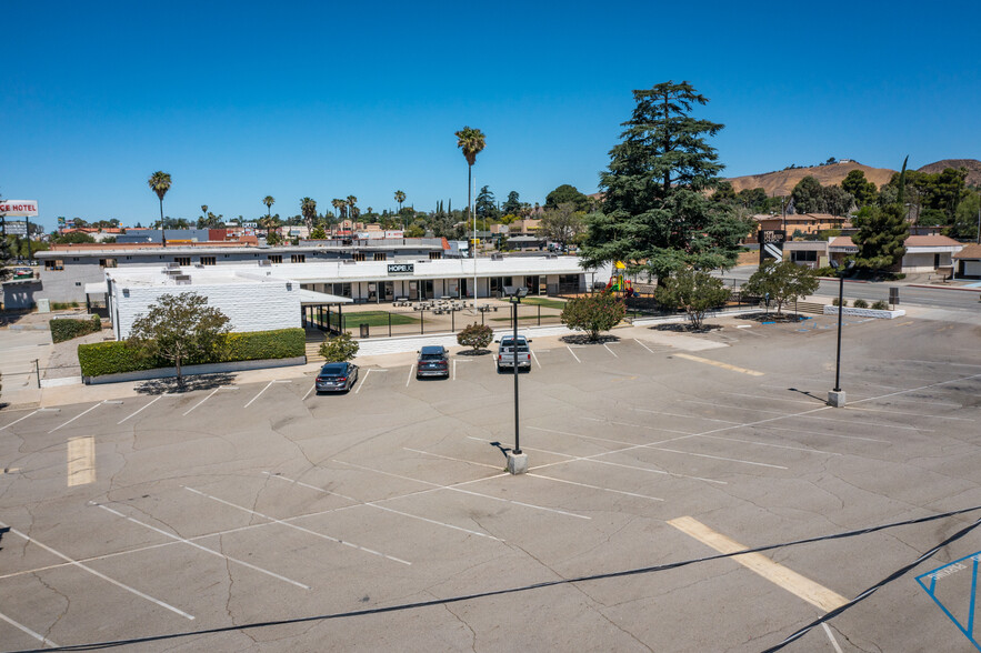 1170 W Ramsey St, Banning, CA for lease - Building Photo - Image 3 of 28