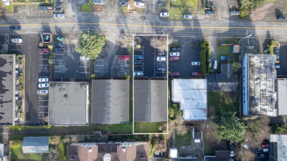 423 SW 155th St, Seattle, WA à vendre - Photo du bâtiment - Image 2 de 13