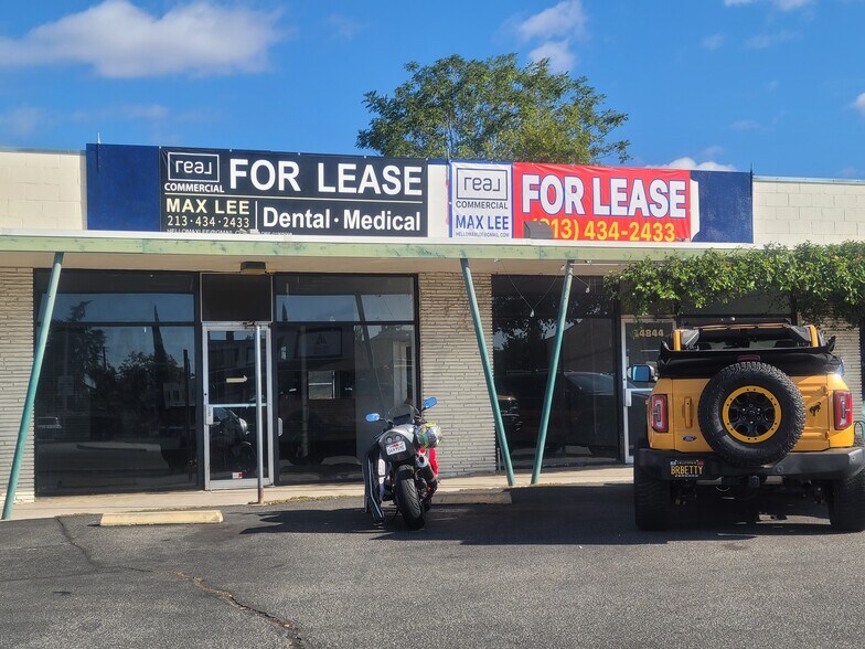 34838-34848 Yucaipa Blvd, Yucaipa, CA à louer - Photo du bâtiment - Image 2 de 19