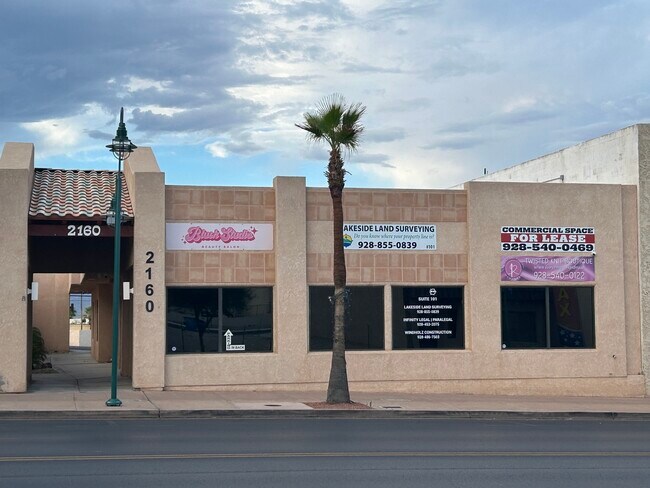 Plus de détails pour 2159 McCulloch Blvd N, Lake Havasu City, AZ - Bureau/Commerce de détail, Commerce de détail à louer