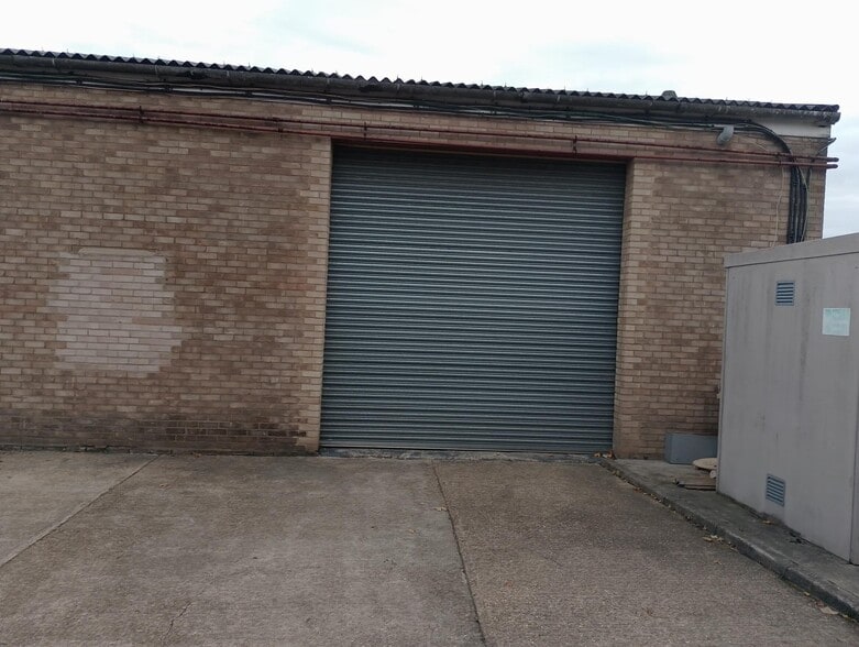 Unit 6 Chandlers Row, Colchester for lease - Building Photo - Image 2 of 19