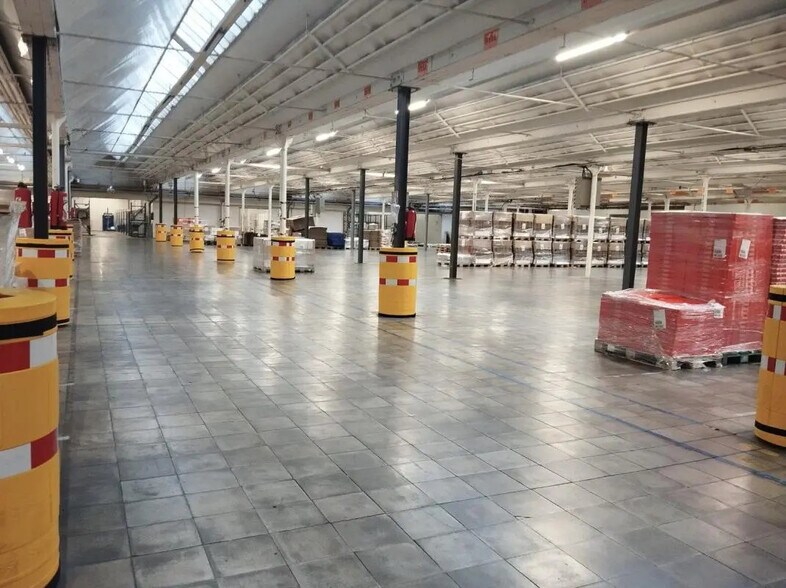 Retail in Villers-Écalles for sale - Building Photo - Image 2 of 3