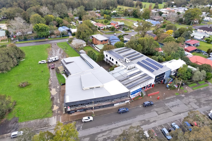 6 Doree Pl, Dora Creek à louer - Photo du bâtiment - Image 2 de 2