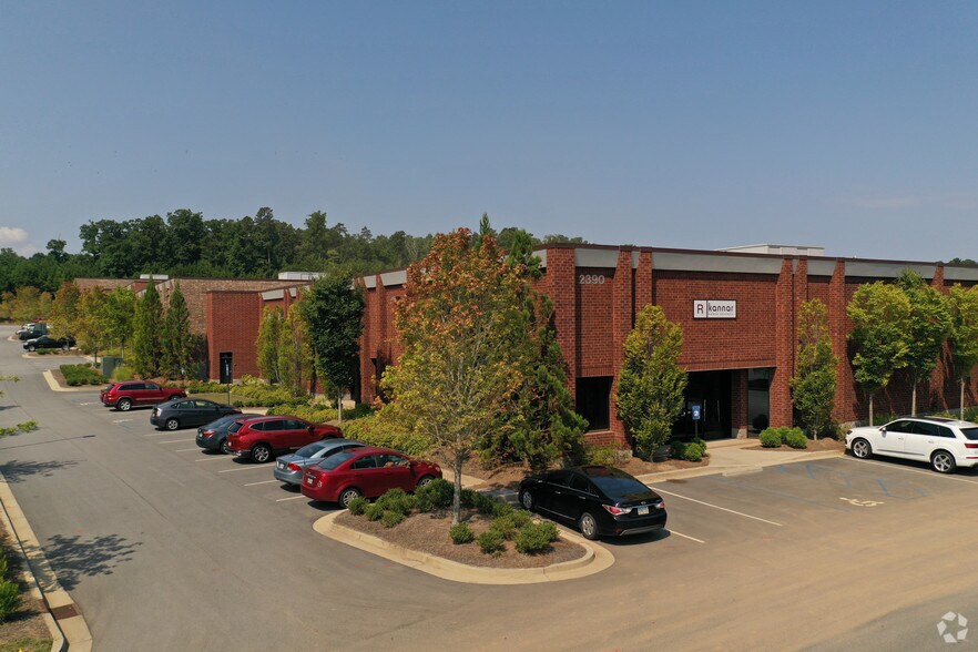 2410 Satellite Blvd, Buford, GA à louer - Photo principale - Image 1 de 15