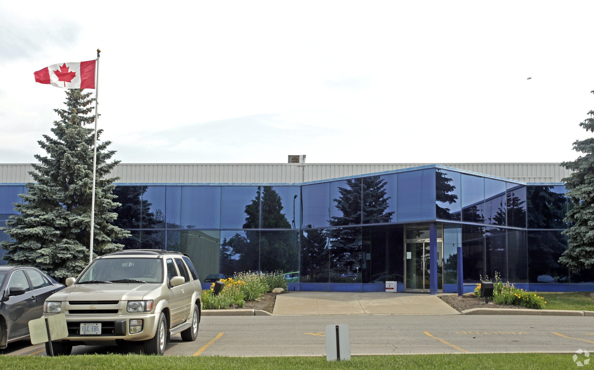 7830 Tranmere Dr, Mississauga, ON for sale Primary Photo- Image 1 of 1