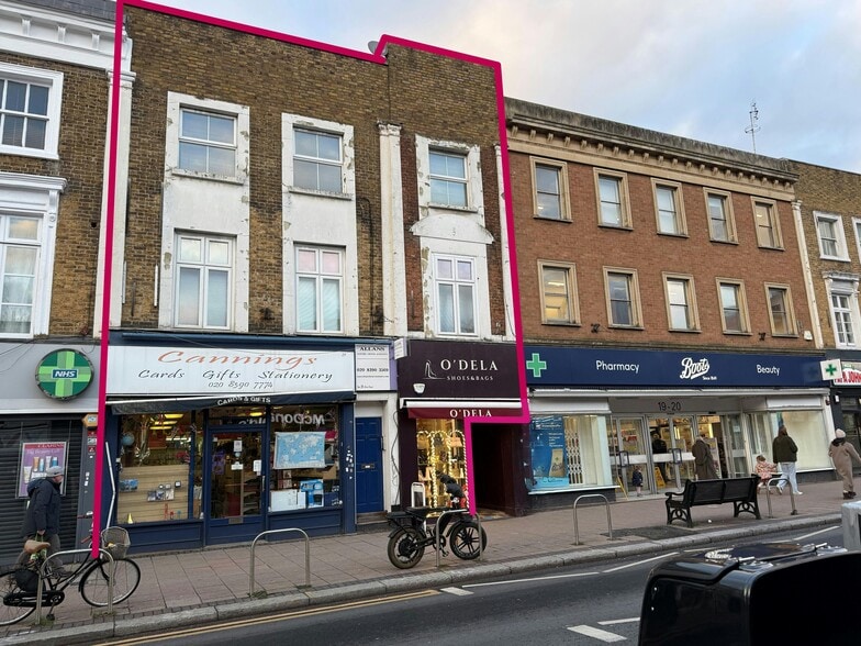 21 Victoria Rd, Surbiton for sale - Building Photo - Image 1 of 8