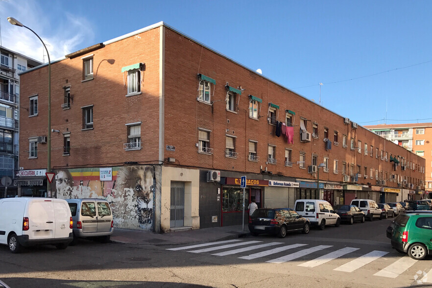 Calle de Villajimena, 18, Madrid, Madrid à vendre - Photo principale - Image 1 de 3