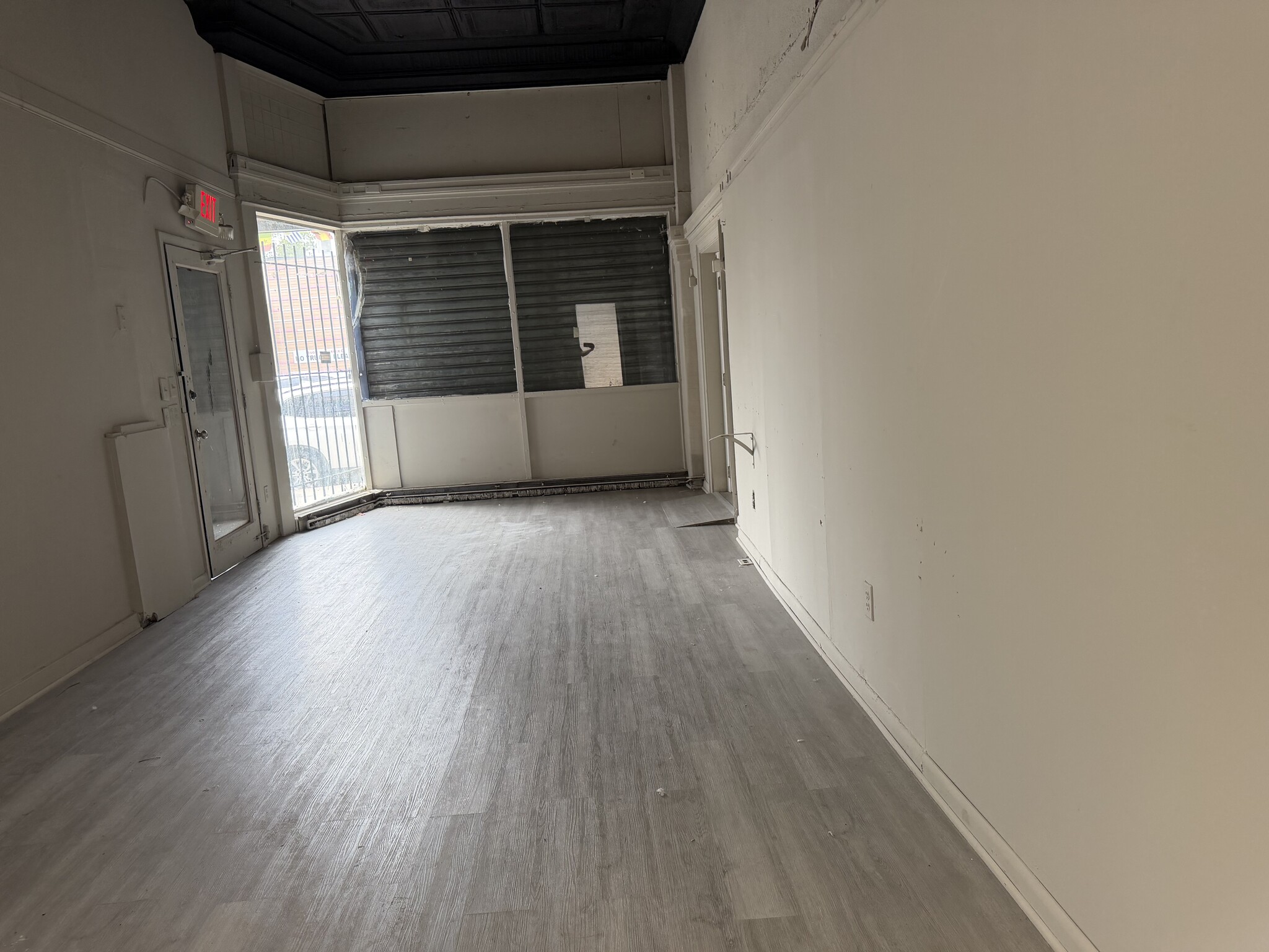 41-43 Bloomfield Ave, Newark, NJ for lease Interior Photo- Image 1 of 5