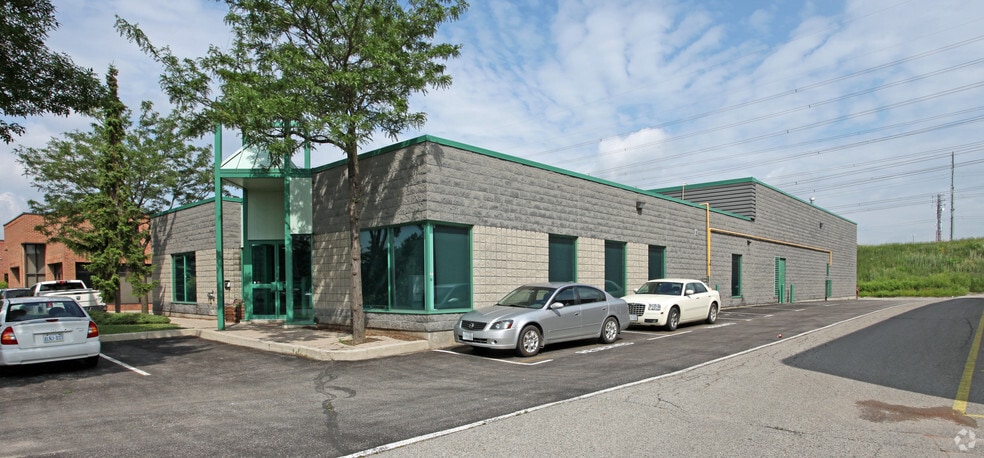 60 Shields Ct, Markham, ON for sale - Primary Photo - Image 1 of 1