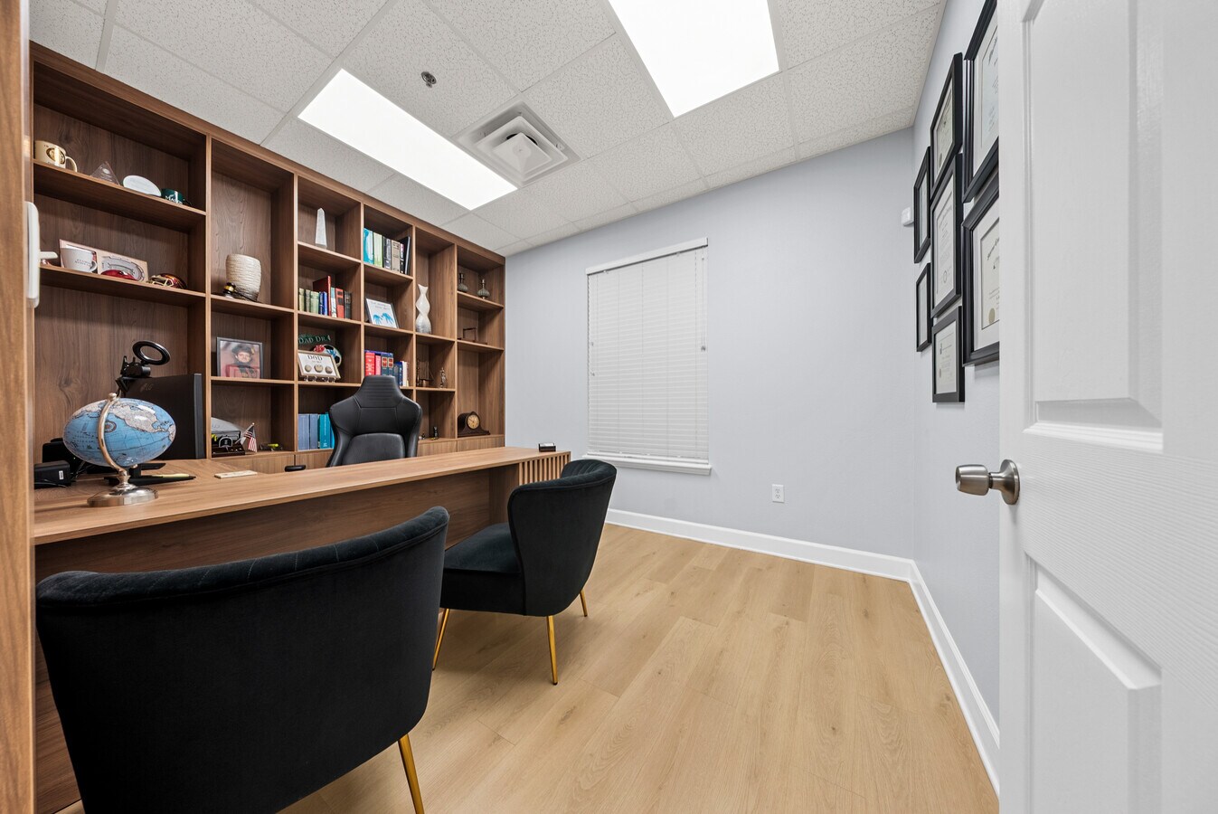 1601 Park Center Dr, Orlando, FL 32835 - Unit 6 -  - Interior Photo - Image 1 of 15