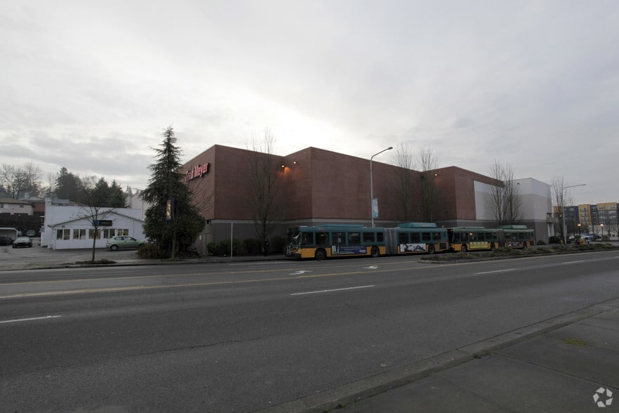 13000 Lake City Way NE, Seattle, WA for sale - Building Photo - Image 2 of 5