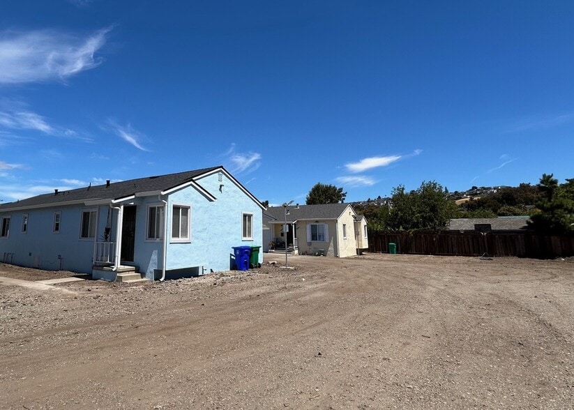 1496 167th Ave, Ashland, CA for sale - Building Photo - Image 3 of 5